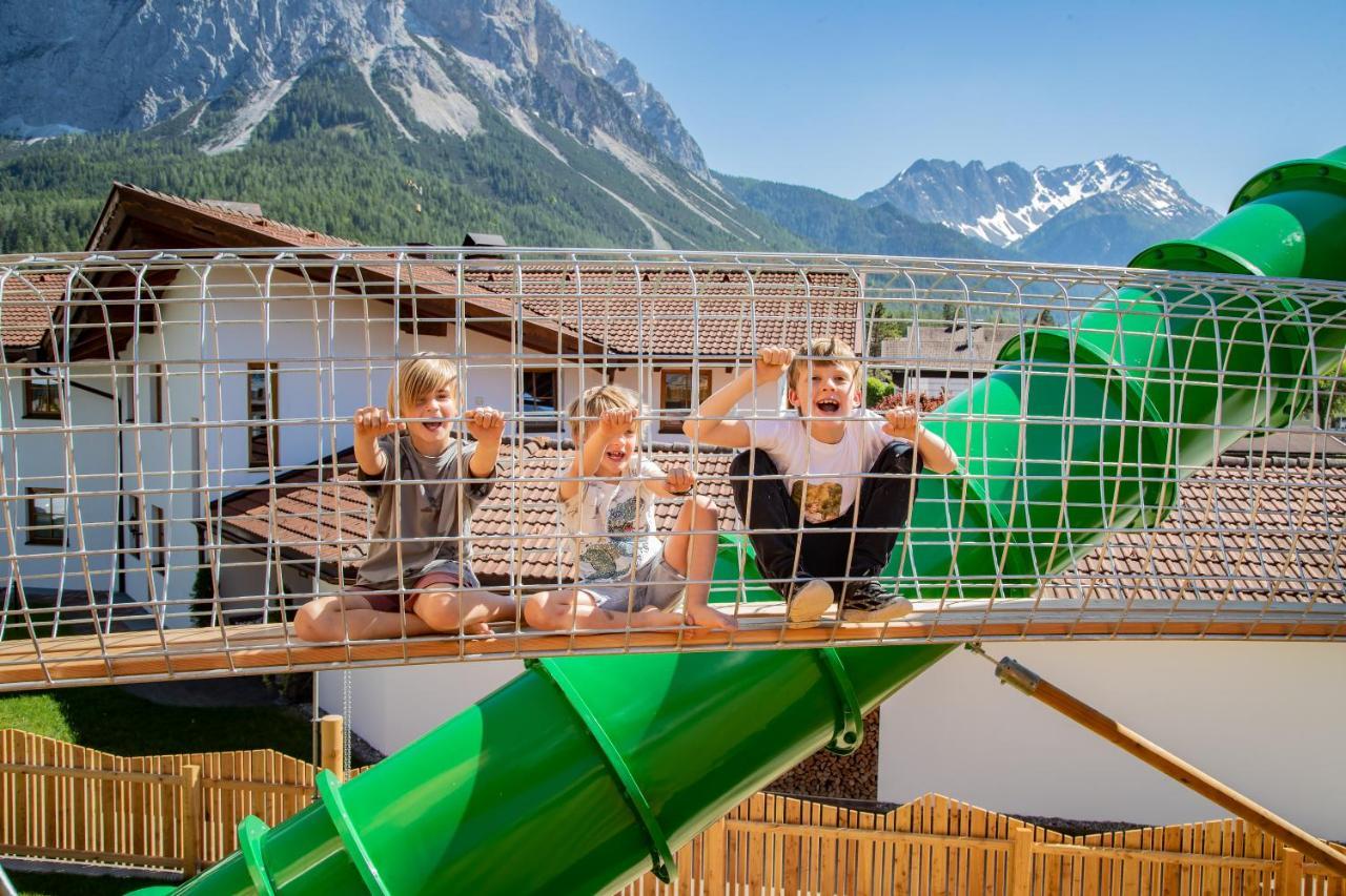 Hotel Tirolerhof - Familotel Zugspitze ايروالد المظهر الخارجي الصورة